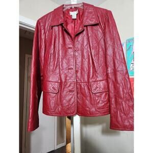 Woman's Leather Jacket Length 20' p2p 23'
